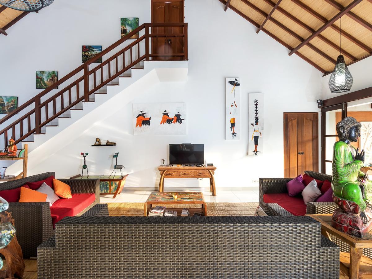 Villa Candi Kecil Tujuh By Villa Finder ウブド エクステリア 写真