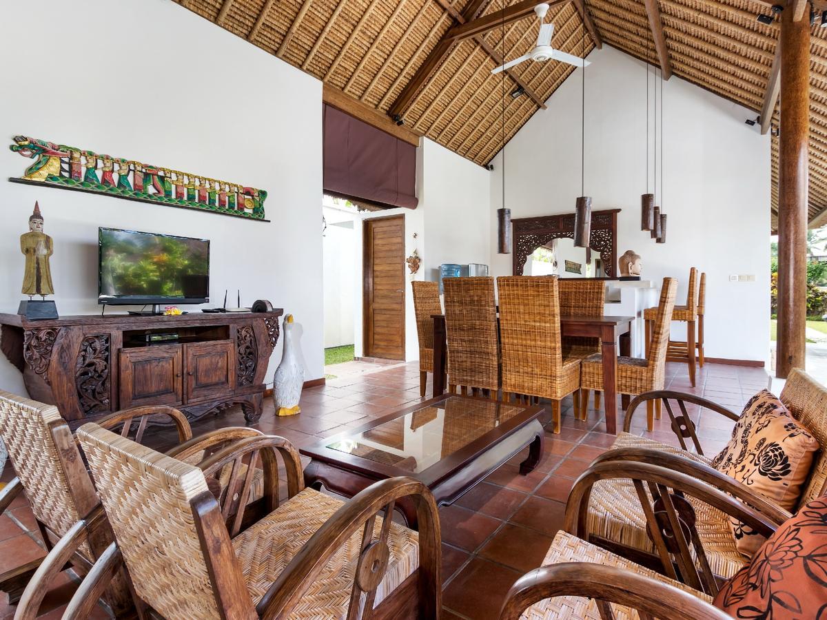 Villa Candi Kecil Tujuh By Villa Finder ウブド エクステリア 写真
