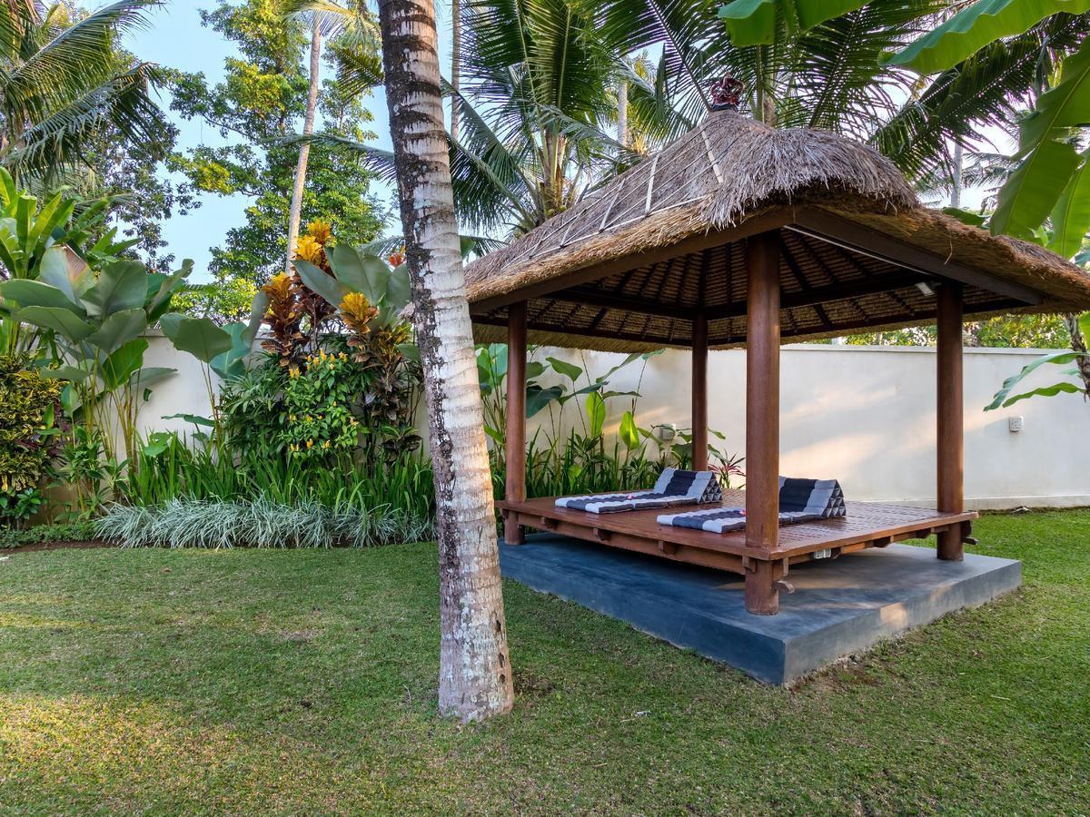 Villa Candi Kecil Tujuh By Villa Finder ウブド エクステリア 写真