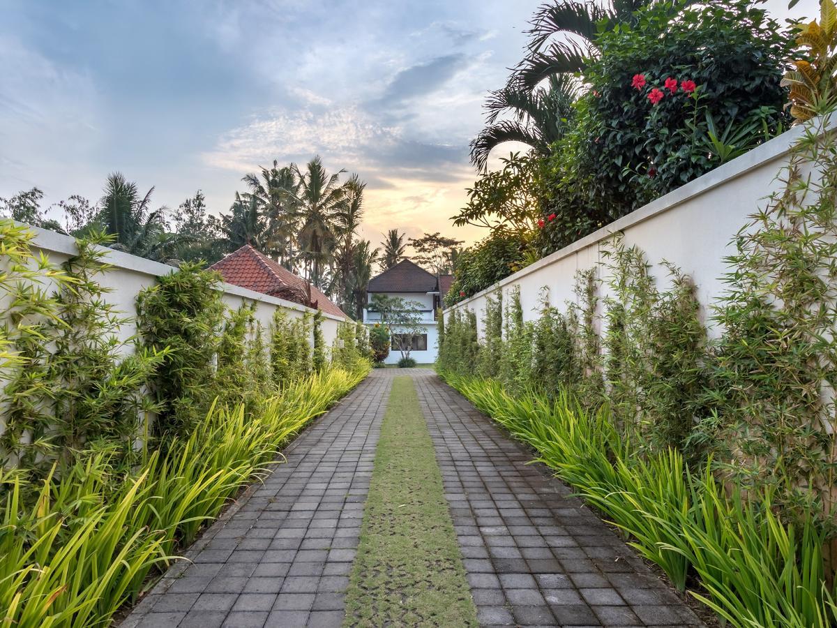 Villa Candi Kecil Tujuh By Villa Finder ウブド エクステリア 写真