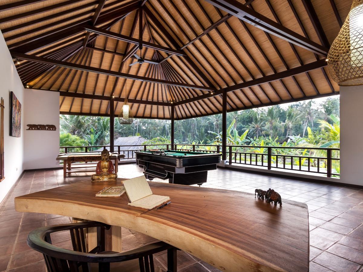 Villa Candi Kecil Tujuh By Villa Finder ウブド エクステリア 写真